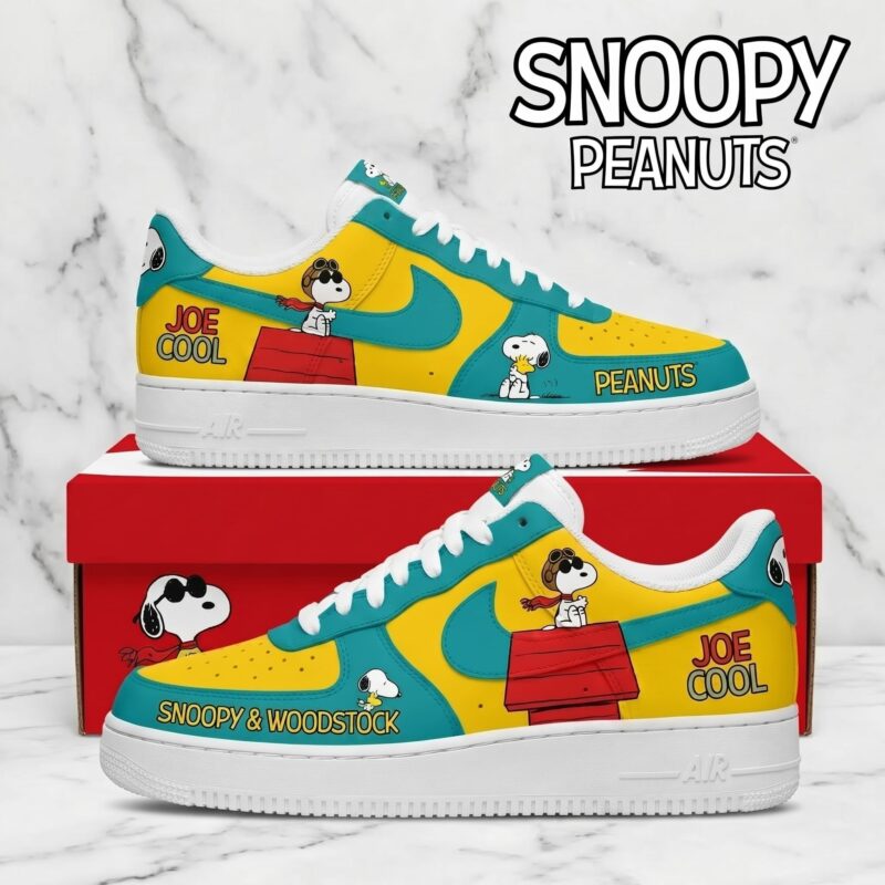 Snoopy Low-Top Sneakers VIII