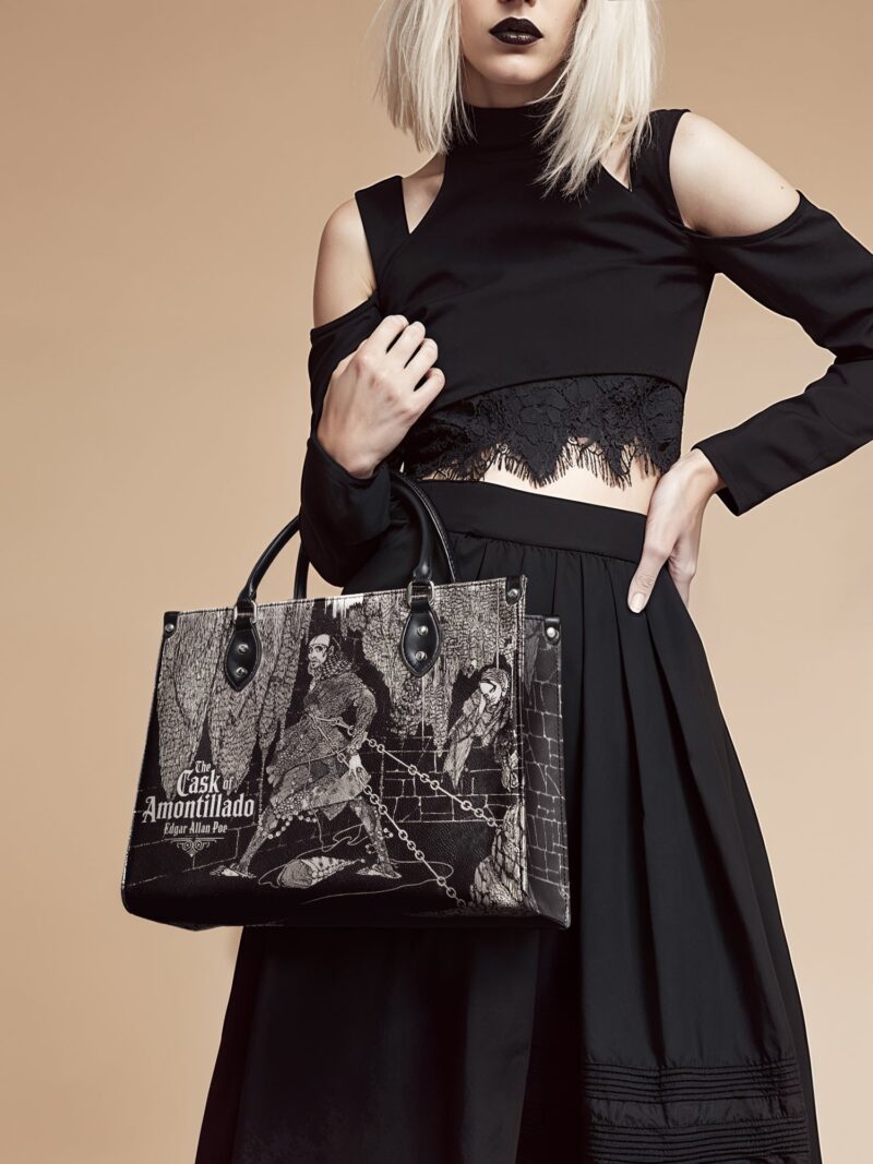 The-Cask-Of-Amontillado-inuse-1_667b4b75-192e-4ee0-b70a-41b9741dd7f3.jpg The Cask Of Amontillado Leather Handbag, Brown Interior