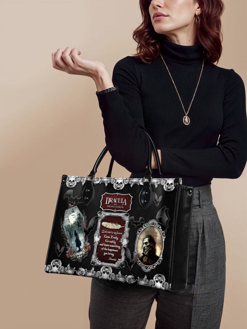 The-Dracula-inuse-1_8ccb3f19-01e8-46e9-8d87-3cd58e7d6c6b.jpg The Dracula Leather Handbag, Black Interior