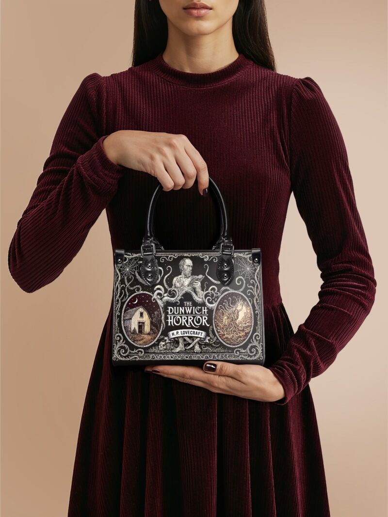 the-dunwich-horror-inuse-1_cea36e89-a5f4-4894-8f17-568603f8bdae.jpg The Dunwich Horror Small Leather Handbag, Black Interior